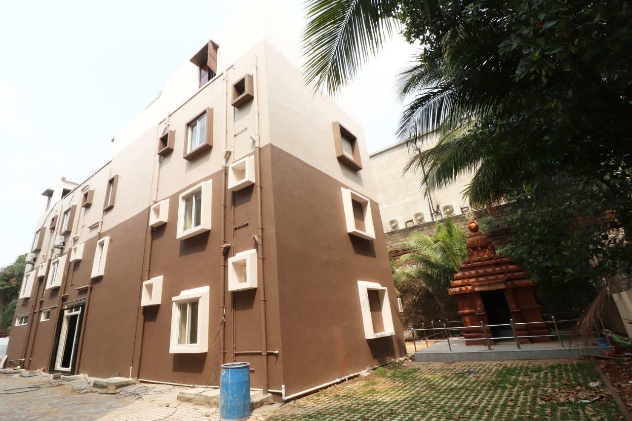Oyo 35736 Shree Jagannath Lodge Puri Exterior photo